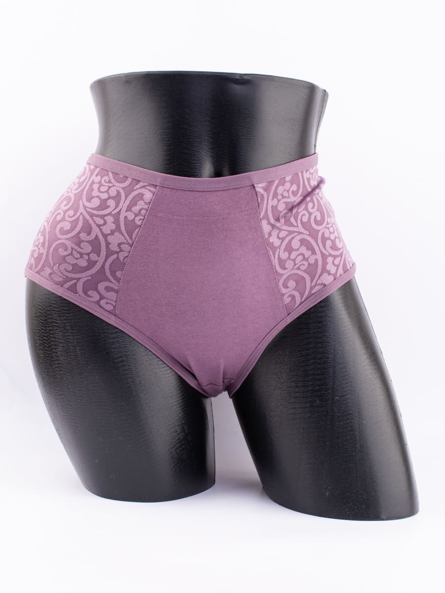 Слипы с ажурным принтом по бокам